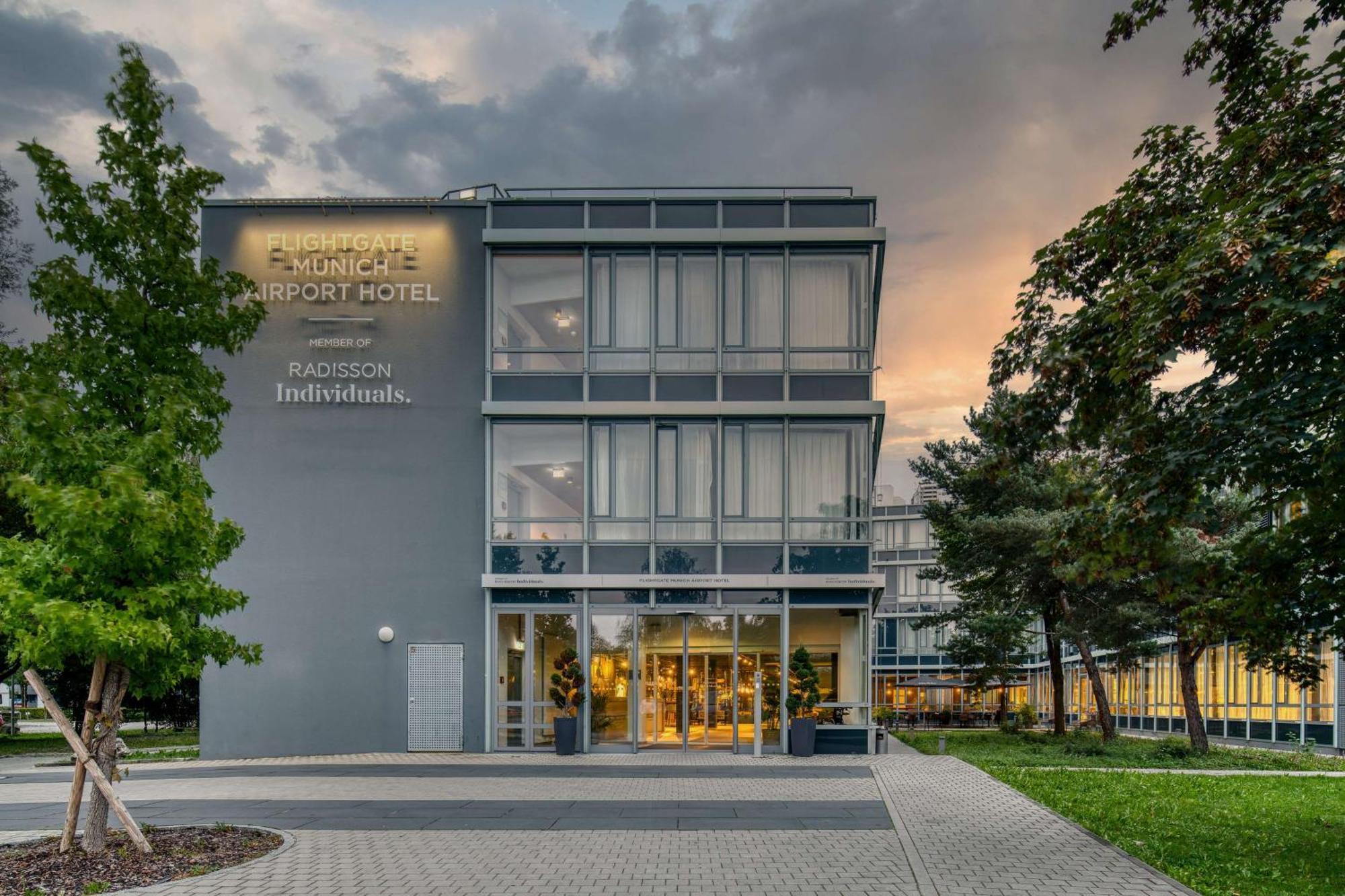 Flightgate Munich Airport Hotel, A Member Of Radisson Individuals Hallbergmoos Kültér fotó